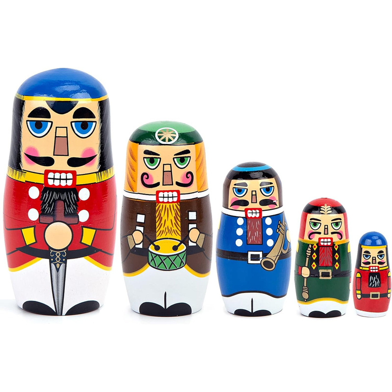 ตุ๊กตาแม่ลูกแบบรัสเซีย 5 ชิ้น  - Nutcracker Figurine บทวิจารณ์และราคา