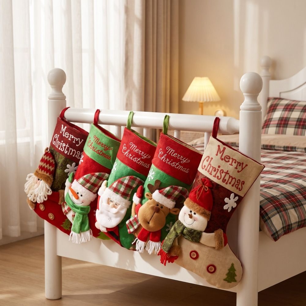 ถุงเท้าคริสต์มาสขนาดใหญ่ลายกวา - Christmas Stocking Hanging บทวิจารณ์และราคา